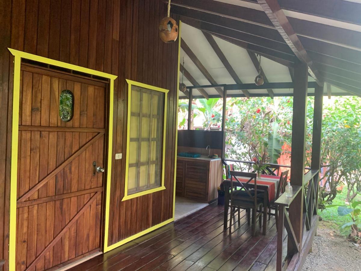 Cabinas Coco Lindo Ojochal Bagian luar foto